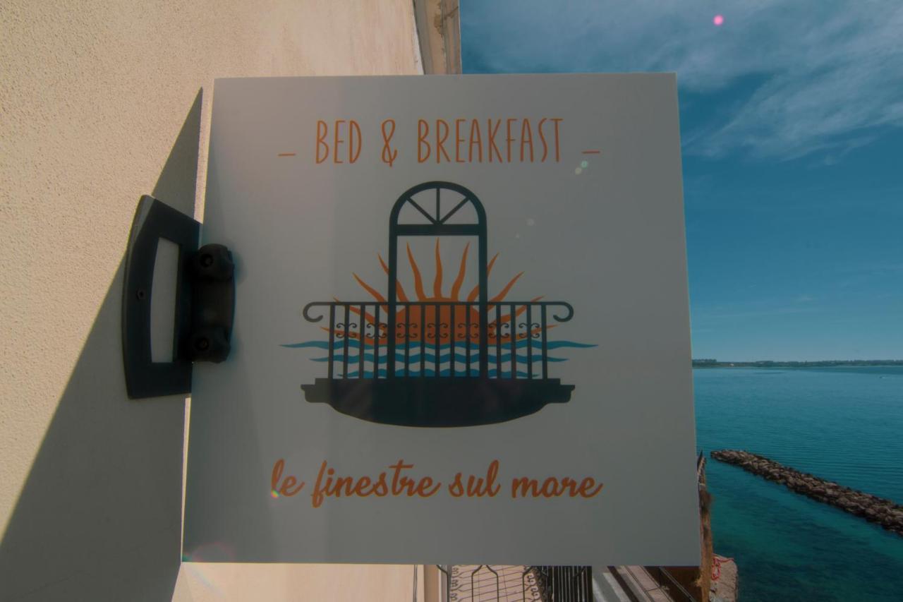 B&B Le Finestre Sul Mare 塔兰托 外观 照片