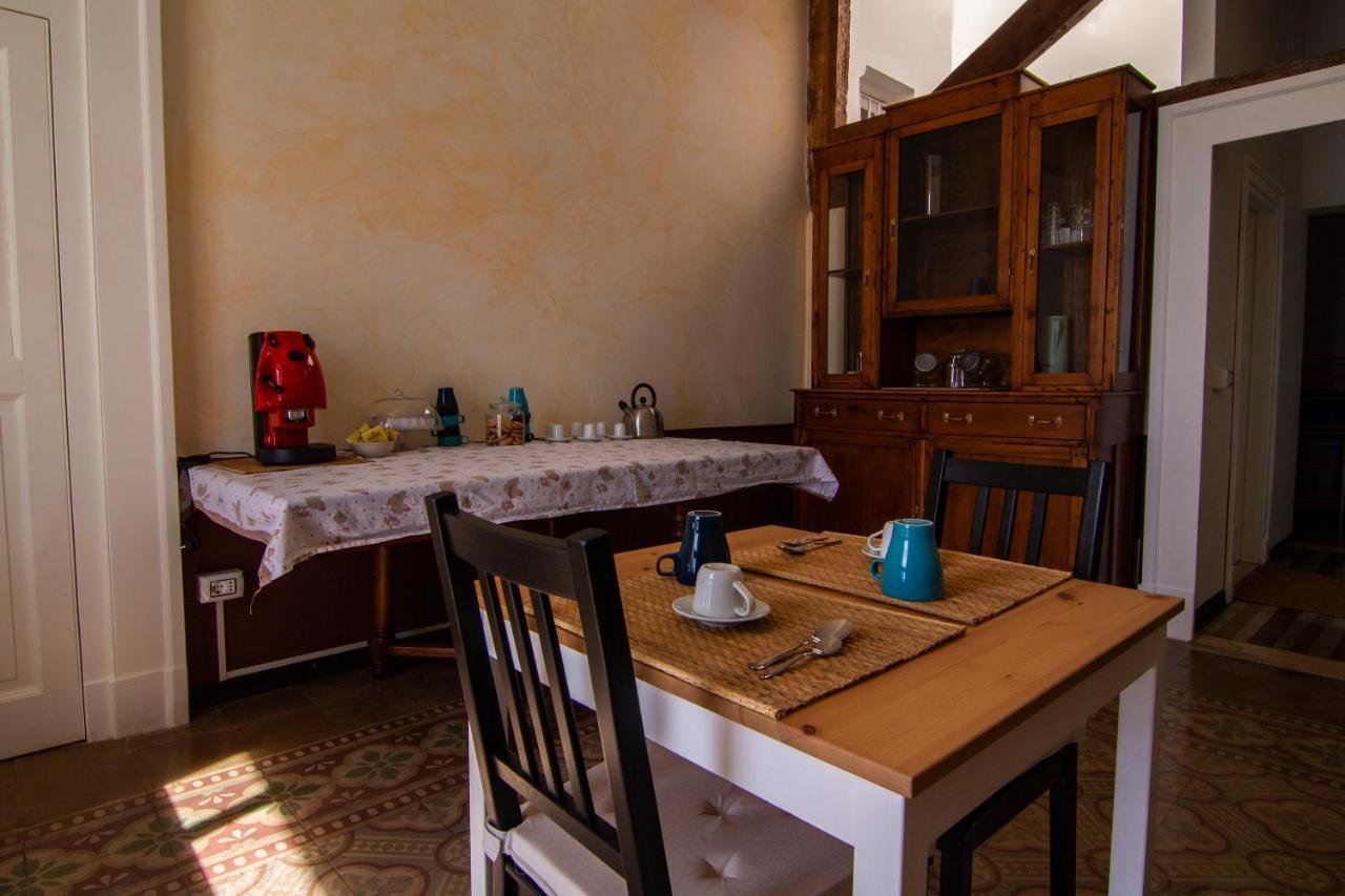 B&B Le Finestre Sul Mare 塔兰托 外观 照片