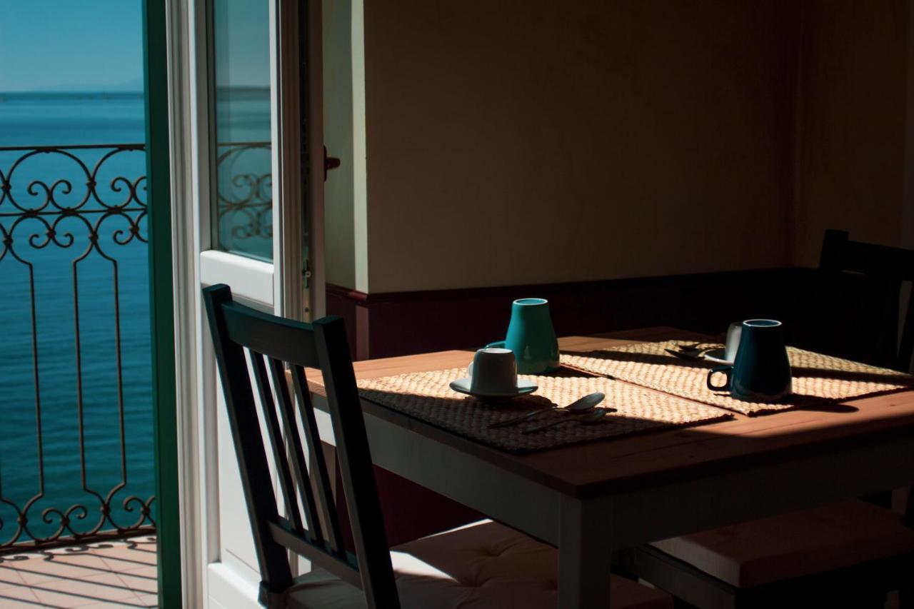 B&B Le Finestre Sul Mare 塔兰托 外观 照片