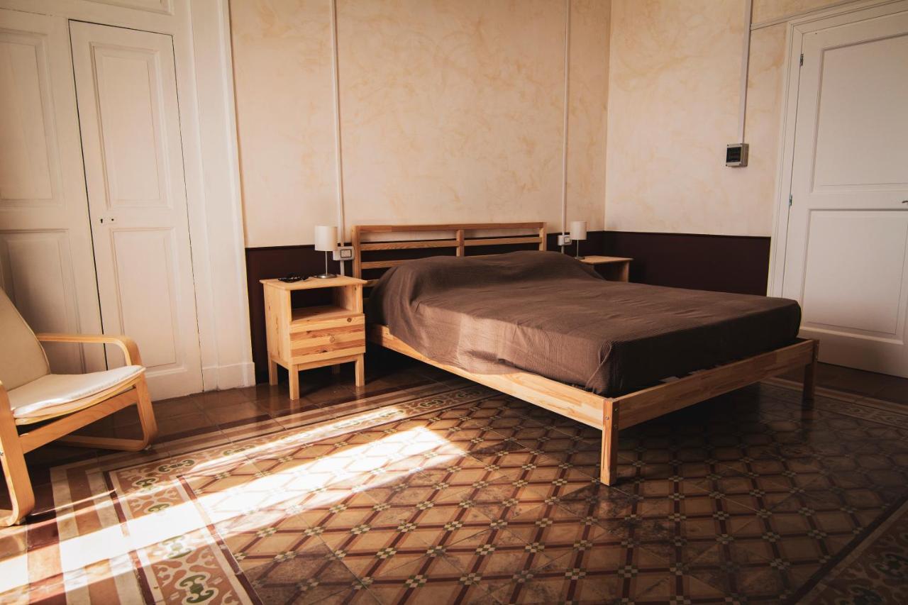 B&B Le Finestre Sul Mare 塔兰托 外观 照片